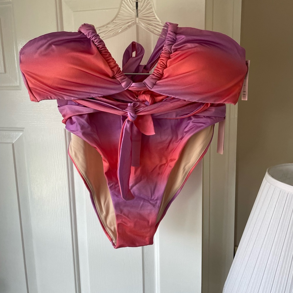 Victoria's Secret Pink and Purple Bikini. BRAND NEW. XL BOTTOMS. L TOP. W TAGS